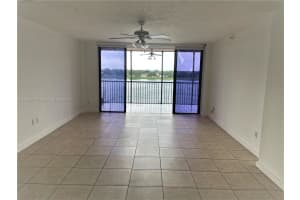 20850 San Simeon Way Apt 506-5, Miami, FL 33179, Sold 04/18/22