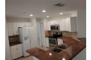 1204 Bayview Cir, Weston, FL 33326, Sold 05/06/22