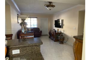 7401 W 22nd Ave APT 106, Hialeah, FL 33016, Sold 05/16/22