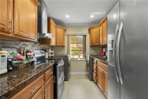 5221 SW 139th Pl #0, Miami, FL 33175, Sold 04/22/22