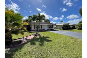 8012 NW 100th Terrace, Tamarac, FL 33321, Sold 06/14/22