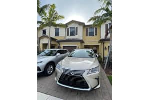 4671 Santa Cruz Way, Davie, FL 33314, Sold 05/04/22