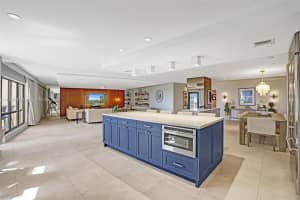 1800 S Ocean Blvd APT 409, Pompano Beach, FL 33062, Sold 04/29/22