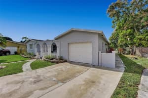 5400 SW 10th St, Margate, FL 33068, Sold 04/15/22