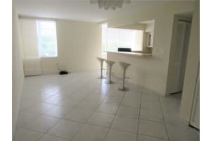 250 180th Dr APT 352, Sunny Isles Beach, FL 33160, Sold 06/02/22