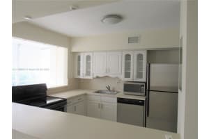 250 180th Dr APT 352, Sunny Isles Beach, FL 33160, Sold 06/02/22