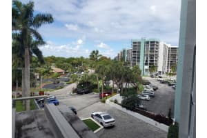 200 Leslie Dr APT 511, Hallandale Beach, FL 33009, Sold 05/04/22