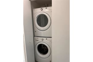 488 NE 18th St #3505, Miami, FL 33132, Sold 10/28/22