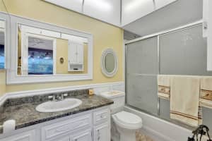 4441 NW 16th St APT J310, Lauderhill, FL 33313, Sold 04/05/22