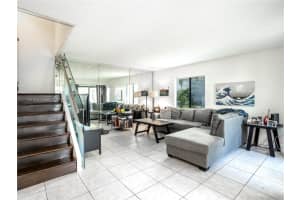 4726 SW 67th Ave APT F19, Miami, FL 33155, Sold 04/18/22