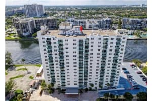 3000 S Ocean Dr APT 1418, Hollywood, FL 33019, Sold 04/28/22
