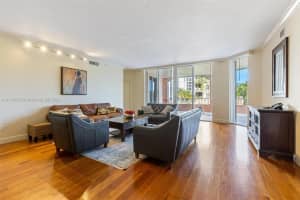 733 Crandon Blvd APT 206, Key Biscayne, FL 33149, Sold 10/11/22