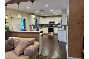 672 NW 100th Way, Coral Springs, FL 33071, Sold 04/28/22