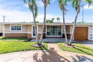 6648 Emerald Lake Dr, Miramar, FL 33023, Sold 04/21/22