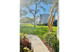 11561 NW 10th St, Pembroke Pines, FL 33026, Sold 05/10/22