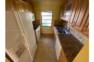 5700 SW 139th Ct, Miami, FL 33183, Sold 04/25/22