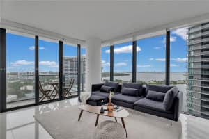 650 NE 32nd St, Miami, FL 33137, Sold 01/26/23