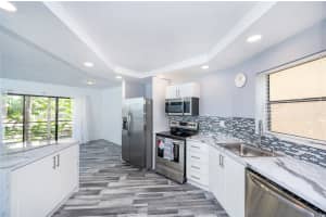 6855 W Broward Blvd APT 303, Plantation, FL 33317, Sold 04/13/22