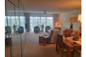 329 SE 3rd St #405r, Hallandale Beach, FL 33009, Sold 05/31/22