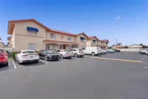 2232 W 74th St APT 202, Hialeah, FL 33016, Sold 04/18/22
