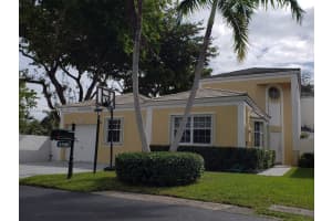 2590 NE 206th Terrace, Miami, FL 33180, Sold 06/14/22