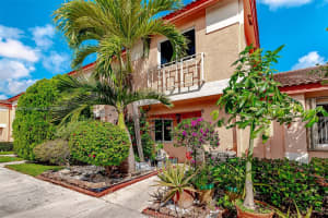 20871 NW 4 St, Pembroke Pines, FL 33029, Sold 04/29/22