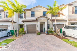 5999 W Paso Fino Pl #5999, Davie, FL 33314, Sold 04/19/22