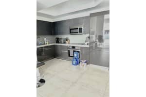 1080 Brickell Ave Unit 907, Miami, FL 33131, Sold 09/23/22