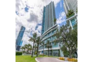 92 SW 3rd St APT 1401, Miami, FL 33130, Sold 04/15/22