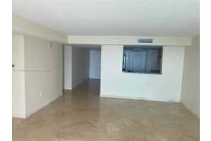 2101 Brickell Ave APT 1007, Miami, FL 33129, Sold 03/08/22