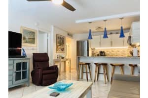 1020 Meridian Ave APT 208, Miami Beach, FL 33139, Sold 05/10/22