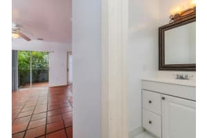 798 Crandon Blvd Apt 39c, Key Biscayne, FL 33149, Sold 06/01/22