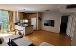 16919 N Bay Rd APT 317, Sunny Isles Beach, FL 33160, Sold 05/09/22