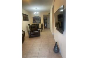 3550 NE 5th St APT 103, Homestead, FL 33033, Sold 05/10/22