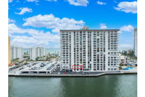 1500 S Ocean Dr #2e, Hollywood, FL 33019, Sold 05/27/22