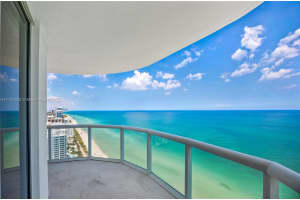 6365 Collins Ave APT 3501, Miami Beach, FL 33141, Sold 10/07/22