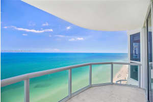 6365 Collins Ave APT 3501, Miami Beach, FL 33141, Sold 10/07/22