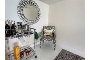 20505 E Country Club Dr APT 2134, Aventura, FL 33180, Sold 06/03/22