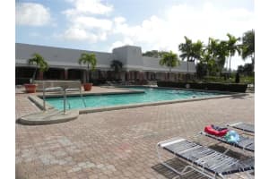 600 NE 2nd St APT 301, Dania Beach, FL 33004, Sold 04/18/22