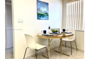 7300 Lake Cir Dr APT 308, Margate, FL 33063, Sold 04/19/22