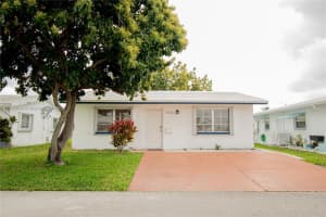 5800 NW 82nd Ave, Tamarac, FL 33321, Sold 04/25/22