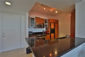 2775 NE 187th St APT 412, Aventura, FL 33180, Sold 06/13/22