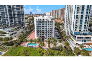 17275 Collins Ave # 401, Sunny Isles Beach, FL 33160, Sold 08/08/22