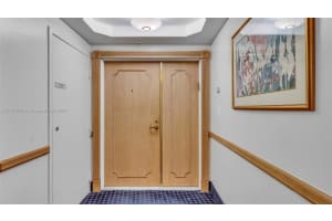 17275 Collins Ave # 401, Sunny Isles Beach, FL 33160, Sold 08/08/22