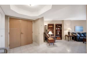 17275 Collins Ave # 401, Sunny Isles Beach, FL 33160, Sold 08/08/22