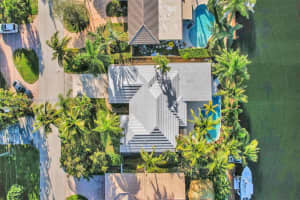 2513 SE 12th St, Pompano Beach, FL 33062, Sold 05/12/22