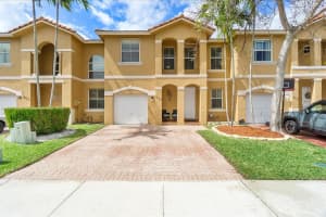 852 NW 134th Ave #852, Pembroke Pines, FL 33028, Sold 04/29/22