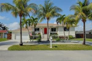 19910 SW 81st Ct, Cutler Bay, FL 33189, Sold 04/13/22