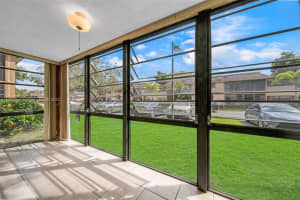 18815 NW 62nd Ave APT 108, Hialeah, FL 33015, Sold 04/08/22