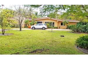 5430 SW 80th St, Miami, FL 33143, Sold 05/25/22